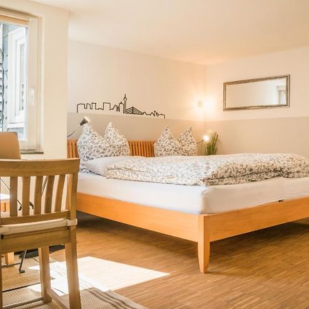 Altstadt Apartment Centralissimo Dusseldorf Bagian luar foto