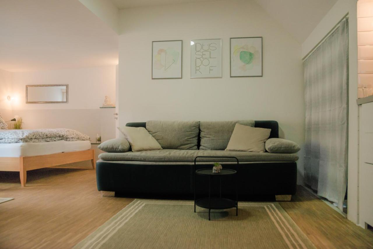 Altstadt Apartment Centralissimo Dusseldorf Bagian luar foto