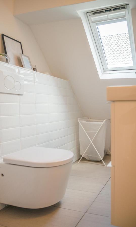 Altstadt Apartment Centralissimo Dusseldorf Bagian luar foto